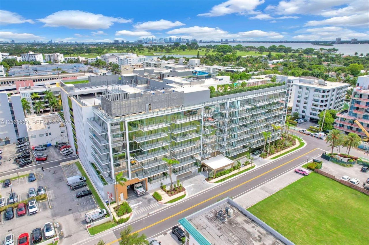 1176 97th St , Unit 707, Bay Harbor Islands, FL 33154 Photo