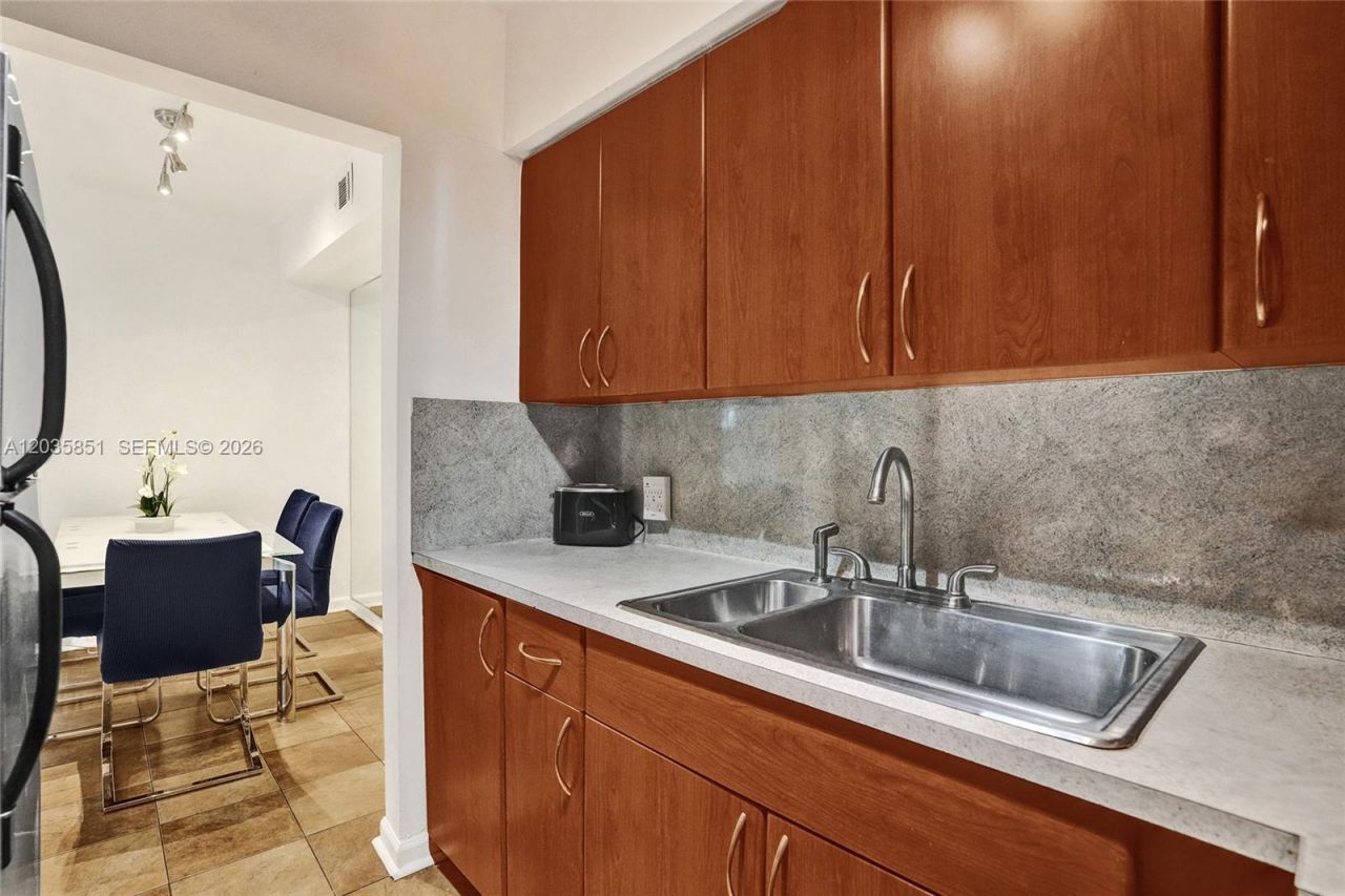 1515 West Ave, Unit 1, Miami Beach, FL 33139 Photo