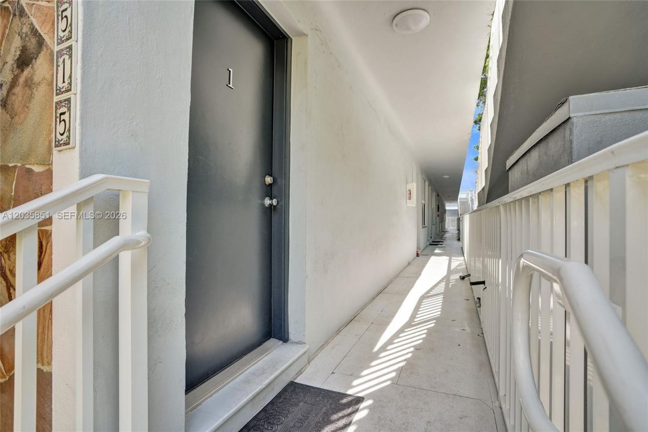 1515 West Ave, Unit 1, Miami Beach, FL 33139 Photo