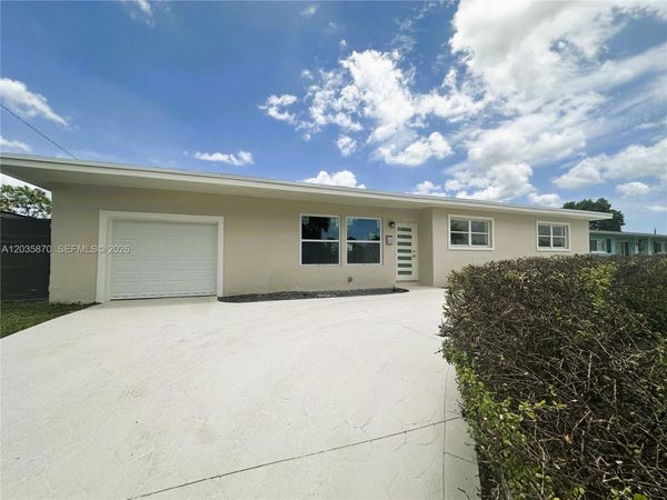 16123 SW 108th Ct , Miami, FL 33157