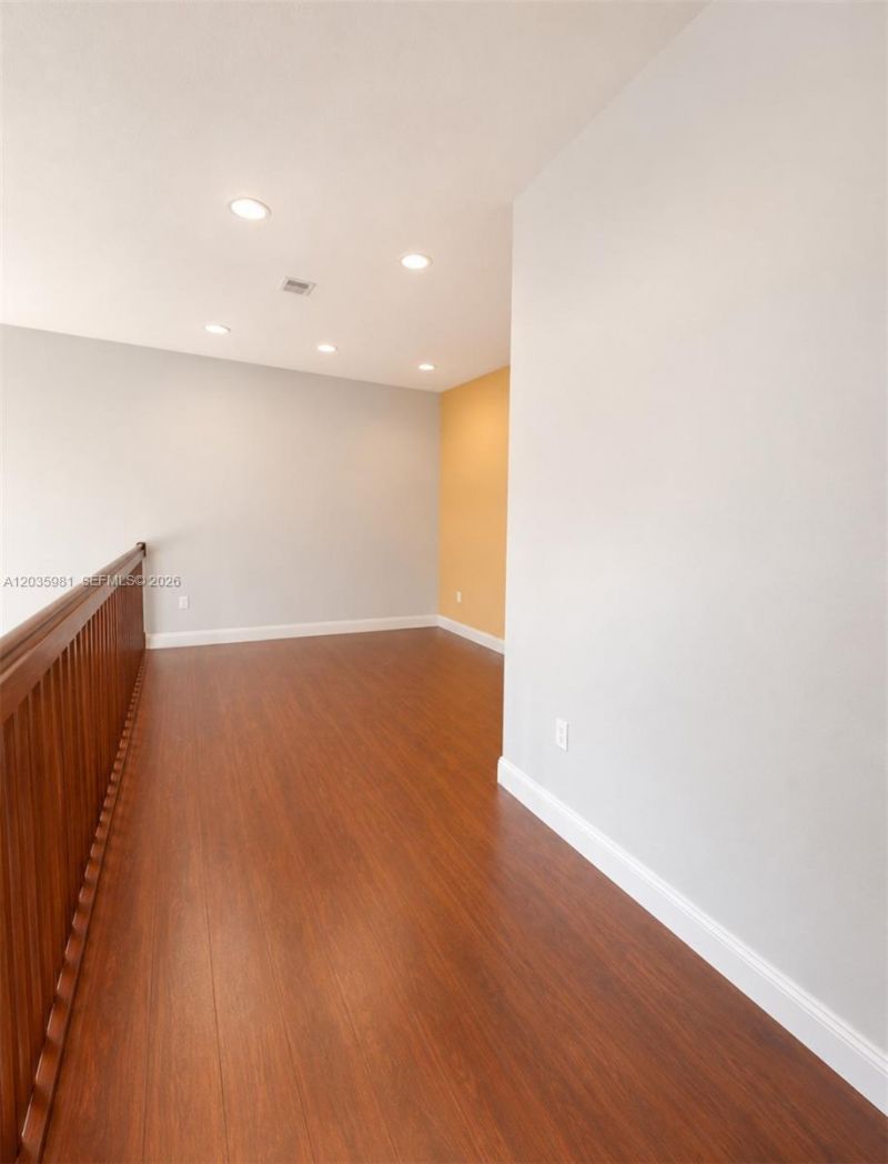 7856 NW 167th Ter , Miami Lakes, FL 33016 Photo