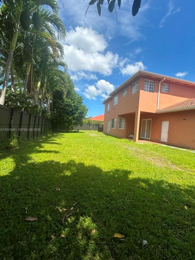7856 NW 167th Ter , Miami Lakes, FL 33016 Photo