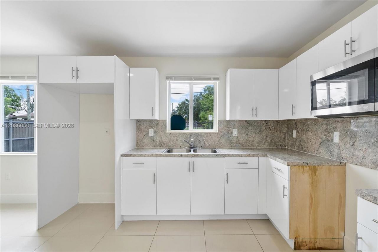 1766 NW 68th Ter , Miami, FL 33147 Photo