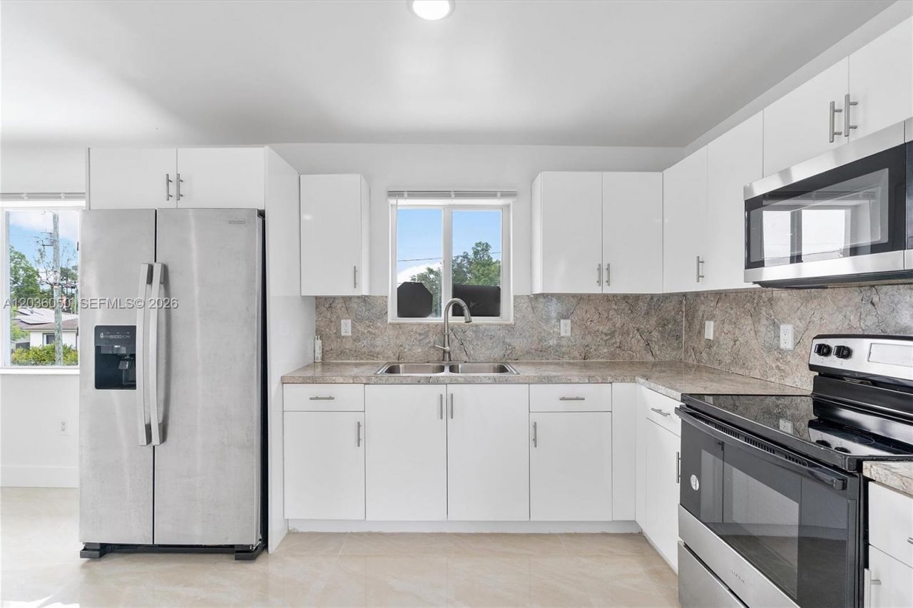 1766 NW 68th Ter , Miami, FL 33147 Photo