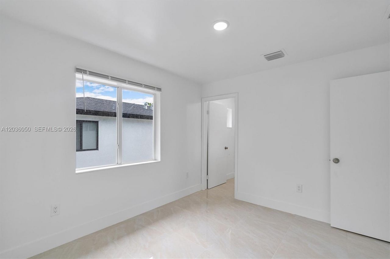 1766 NW 68th Ter , Miami, FL 33147 Photo