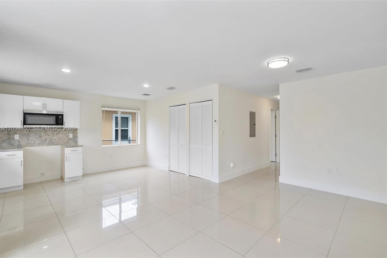1766 NW 68th Ter , Miami, FL 33147 Photo
