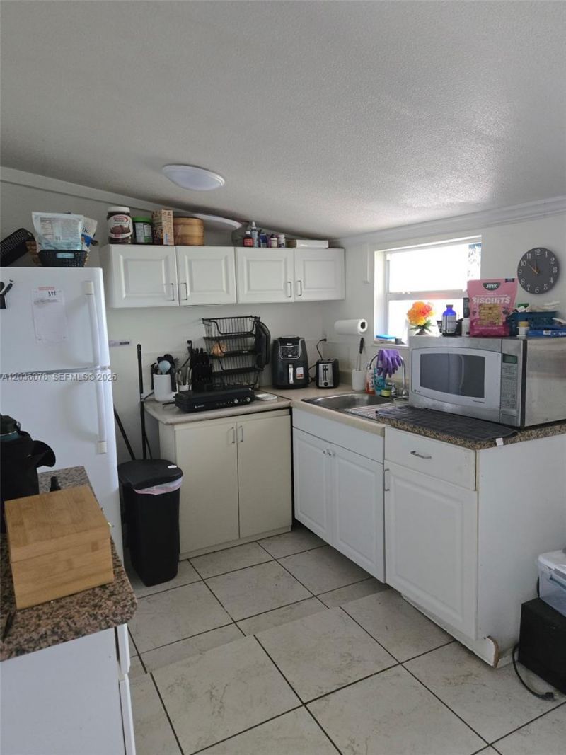 11290 SW 47th Ter, Miami, FL 33165 Photo