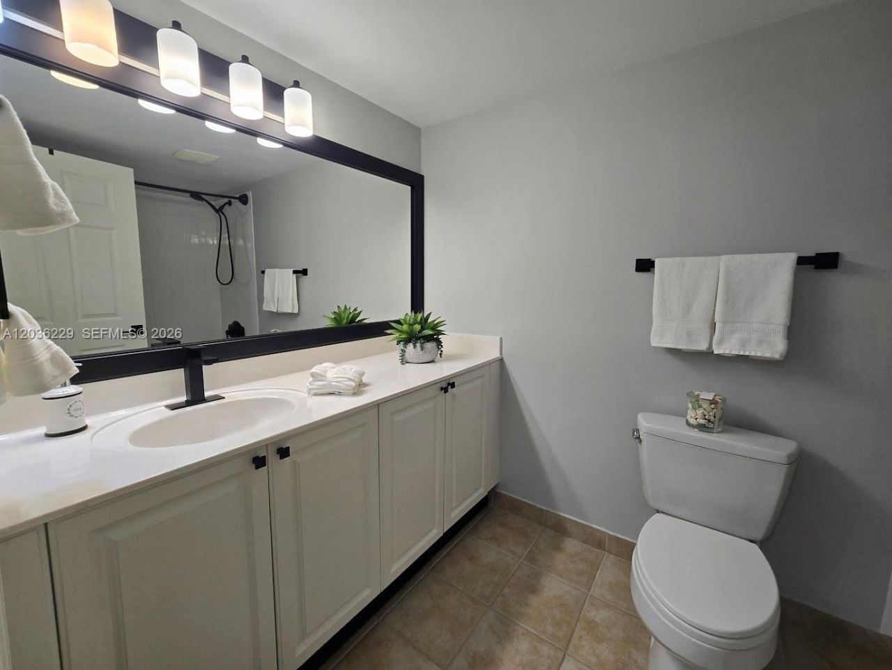 888 S Douglas Rd , Unit 605, Coral Gables, FL 33134 Photo