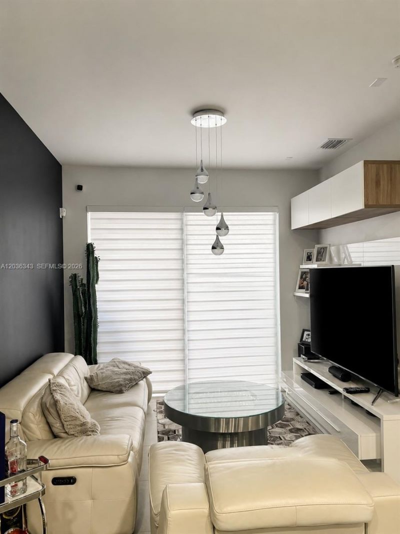 7117 NW 103rd Path, Doral, FL 33178 Photo