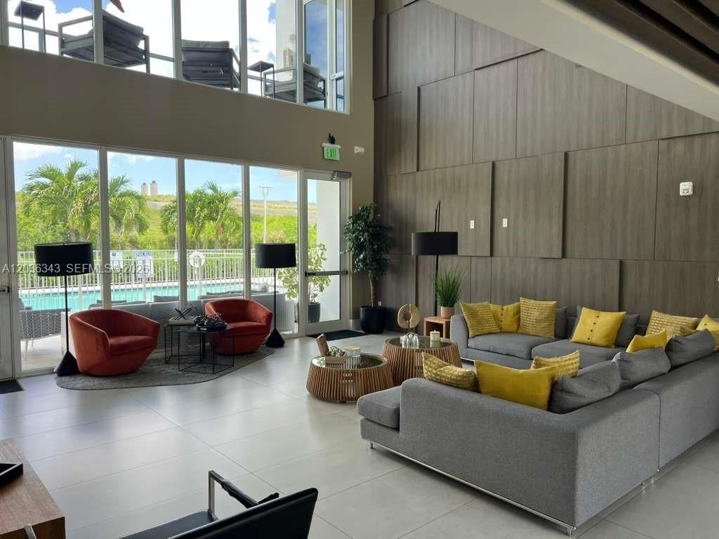 7117 NW 103rd Path, Doral, FL 33178 Photo