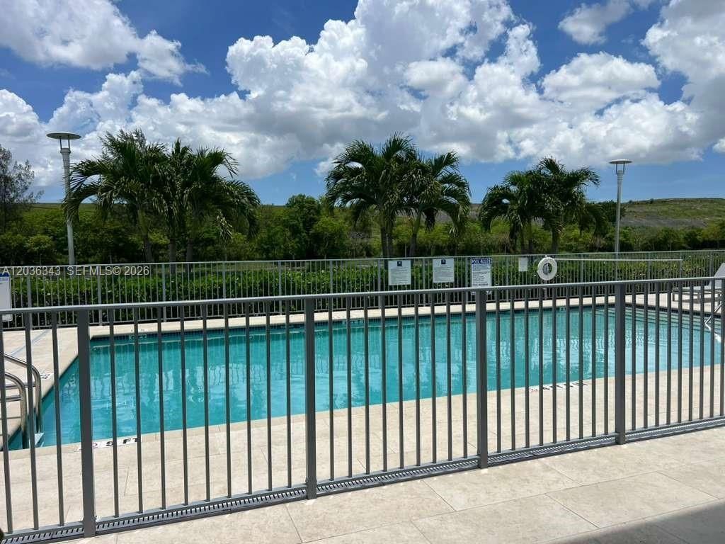7117 NW 103rd Path, Doral, FL 33178 Photo