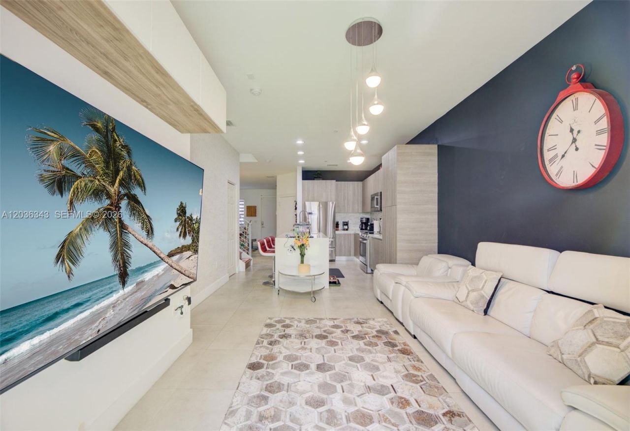 7117 NW 103rd Path, Doral, FL 33178 Photo