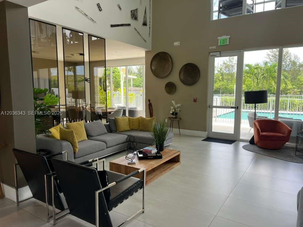 7117 NW 103rd Path, Doral, FL 33178 Photo