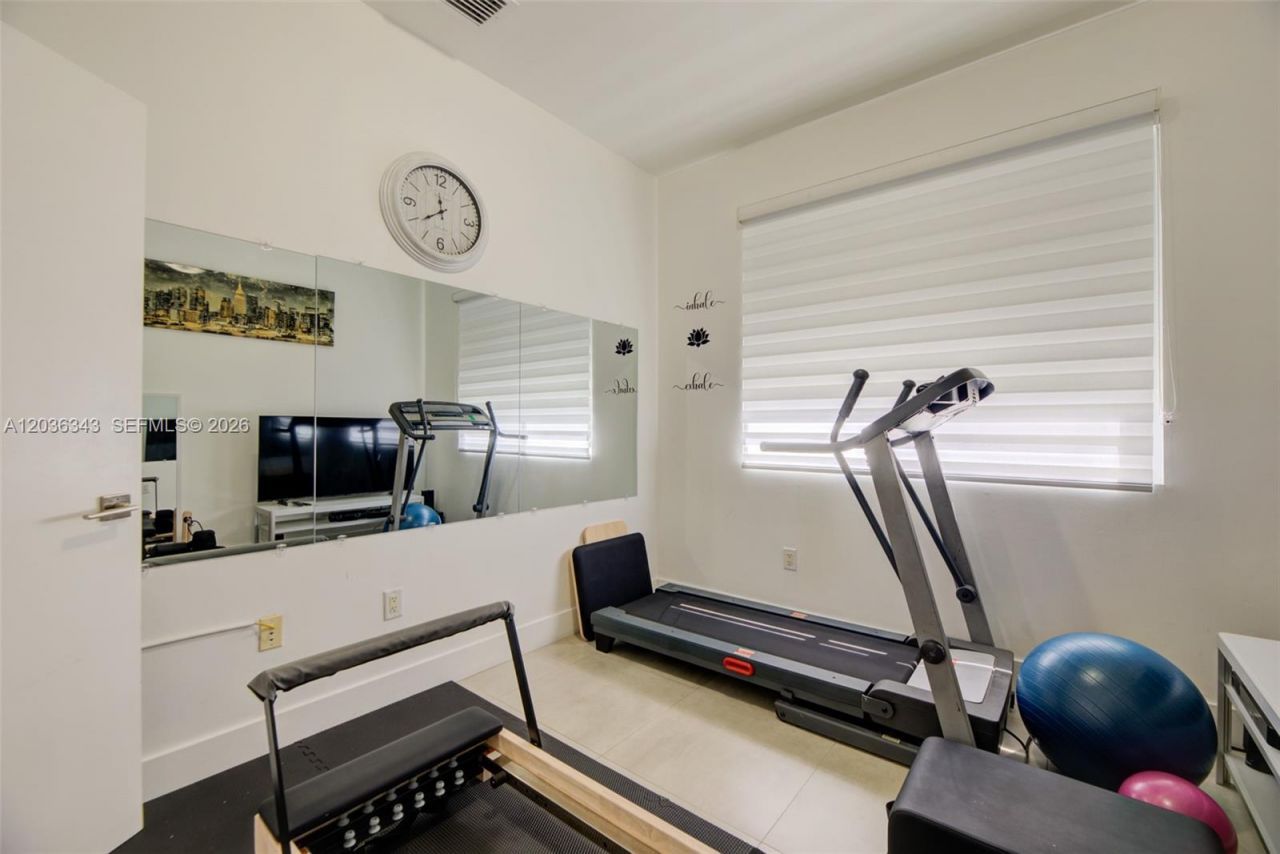 7117 NW 103rd Path, Doral, FL 33178 Photo