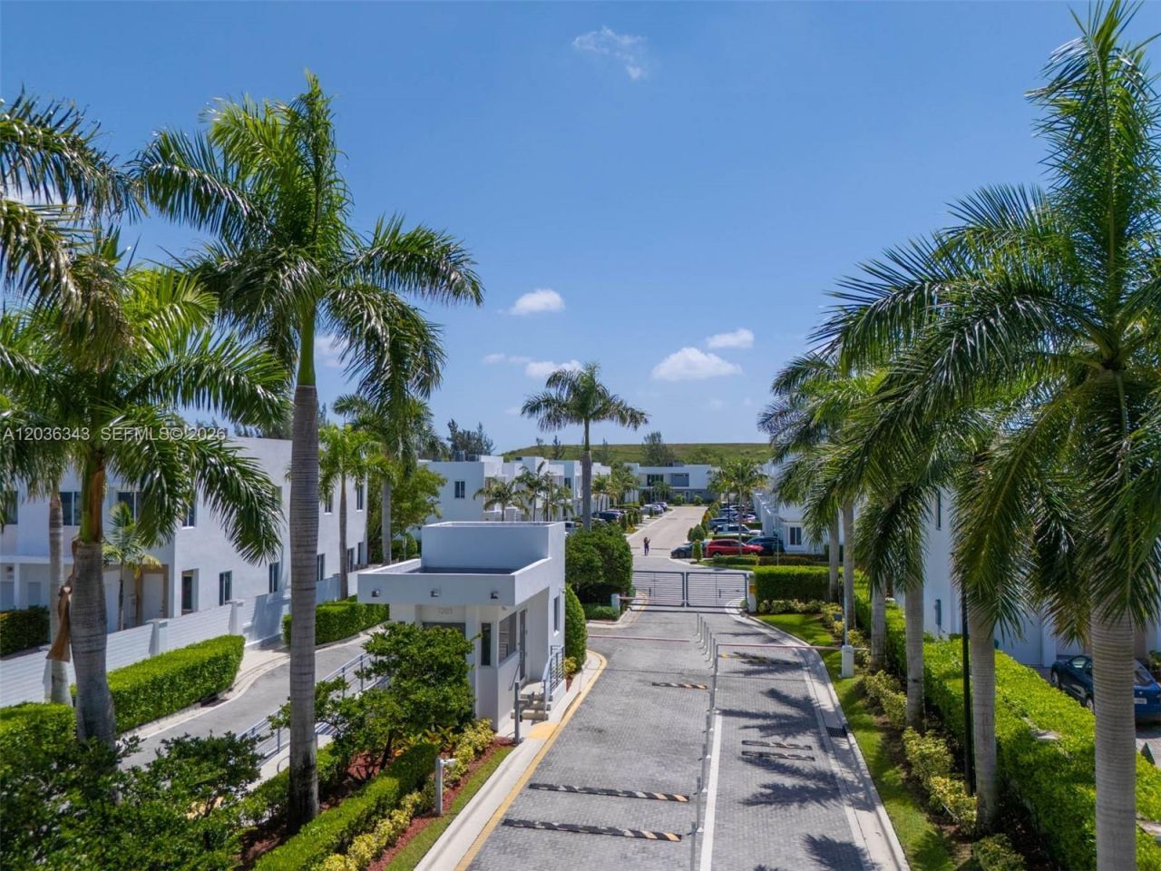 7117 NW 103rd Path, Doral, FL 33178 Photo