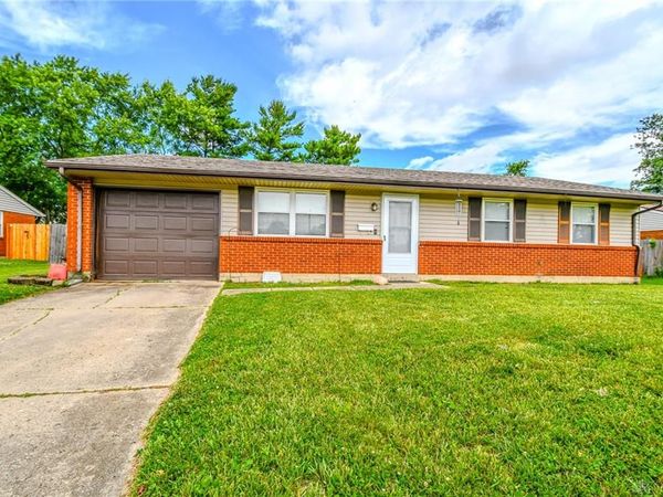 741 Homeway Drive, New Lebanon, OH 45345