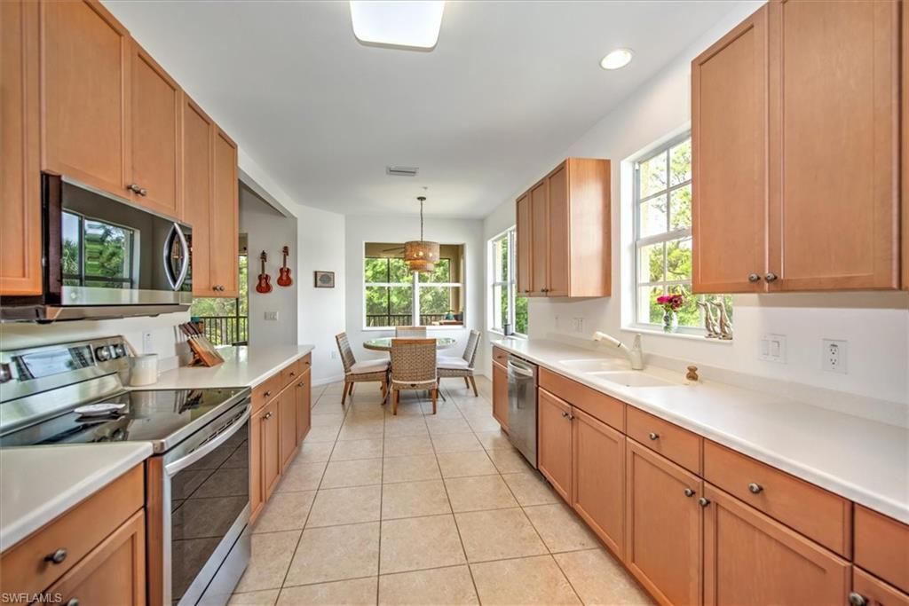 18910 Bay Woods Lake Dr , Unit 203, Fort Myers, FL 33908 Photo