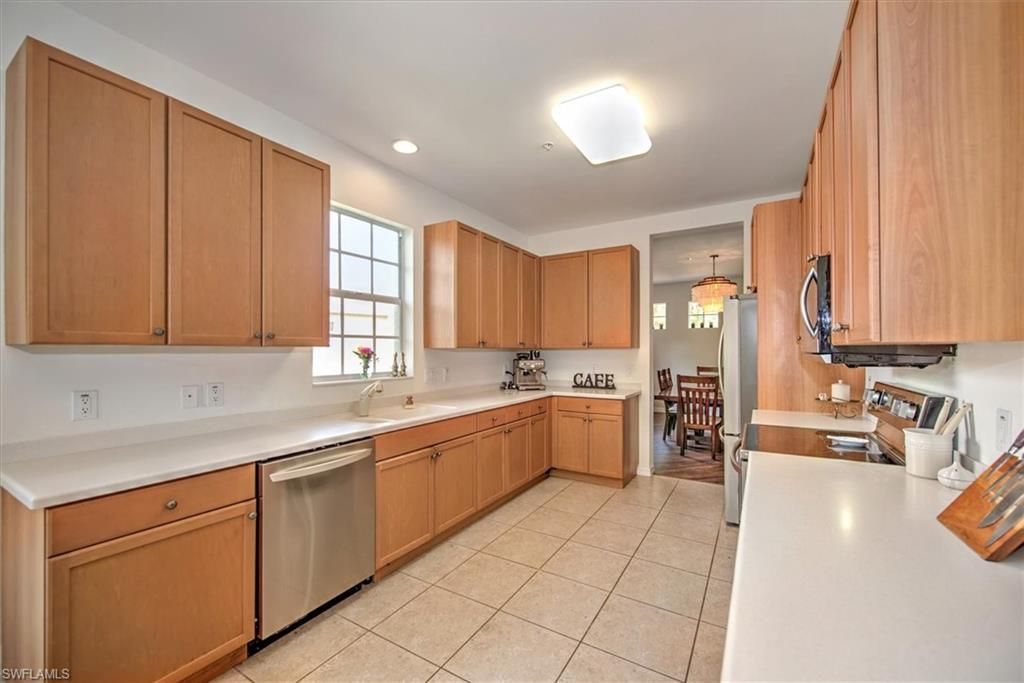 18910 Bay Woods Lake Dr , Unit 203, Fort Myers, FL 33908 Photo
