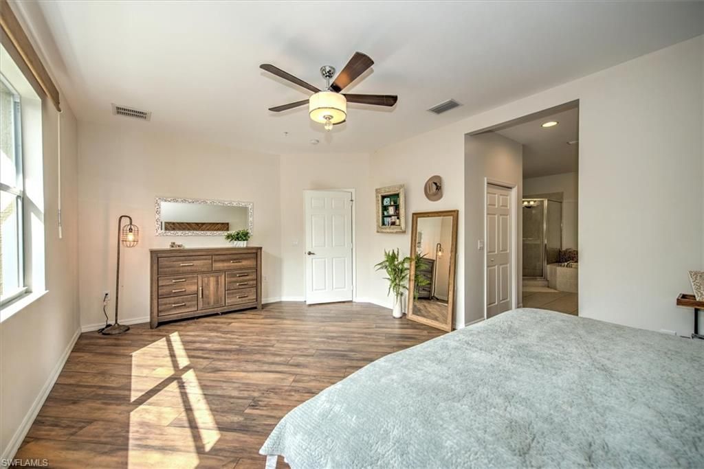 18910 Bay Woods Lake Dr , Unit 203, Fort Myers, FL 33908 Photo