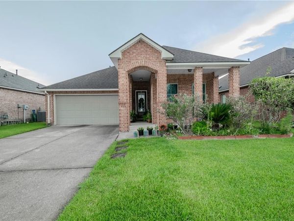 13912 STONE GATE Drive , Baton Rouge, LA 70816