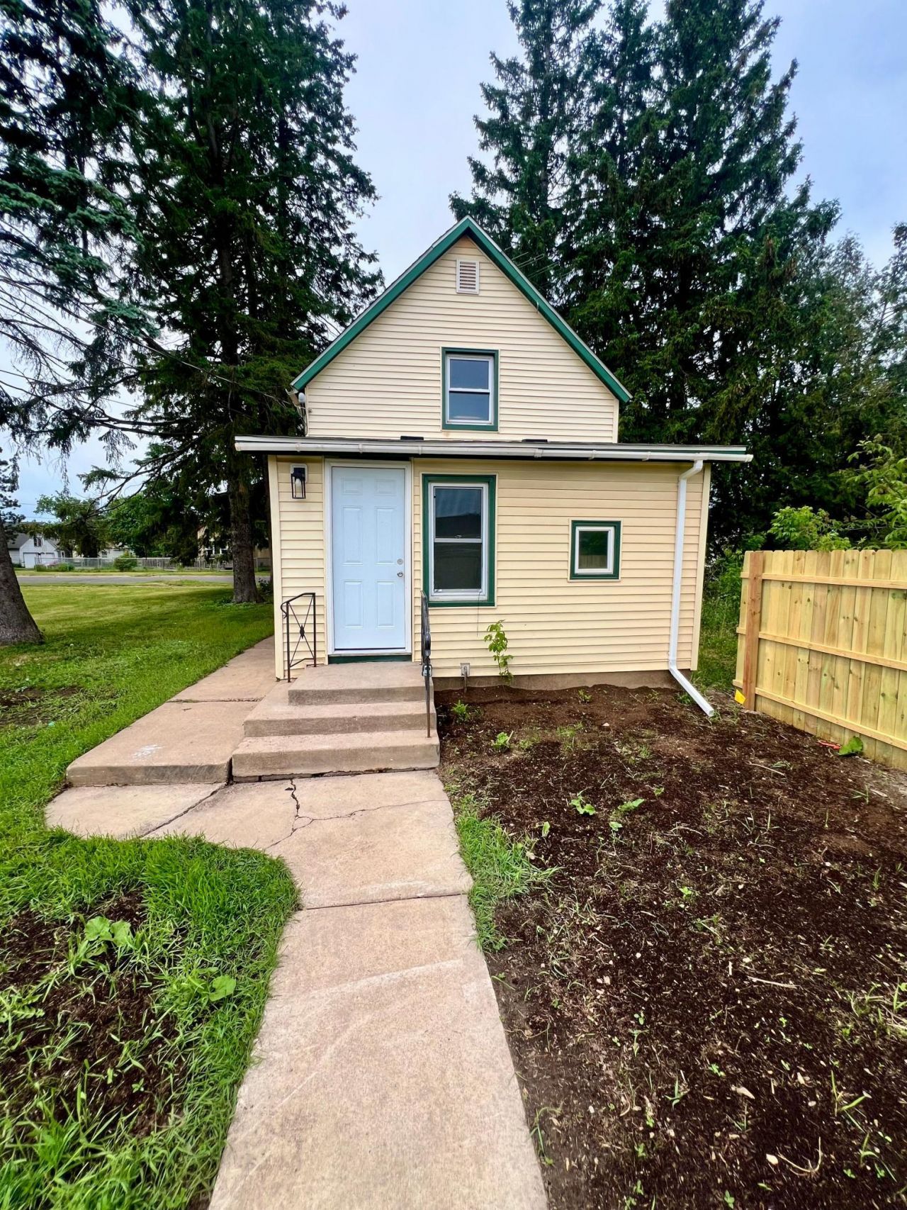 214 S 2nd Street , Keewatin, MN 55753