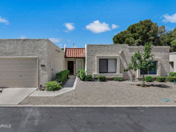 620 S PRIVET Way, Mesa, AZ 85208