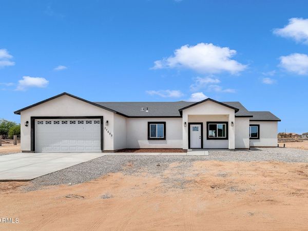 37682 W ILLINI Street, Tonopah, AZ 85354
