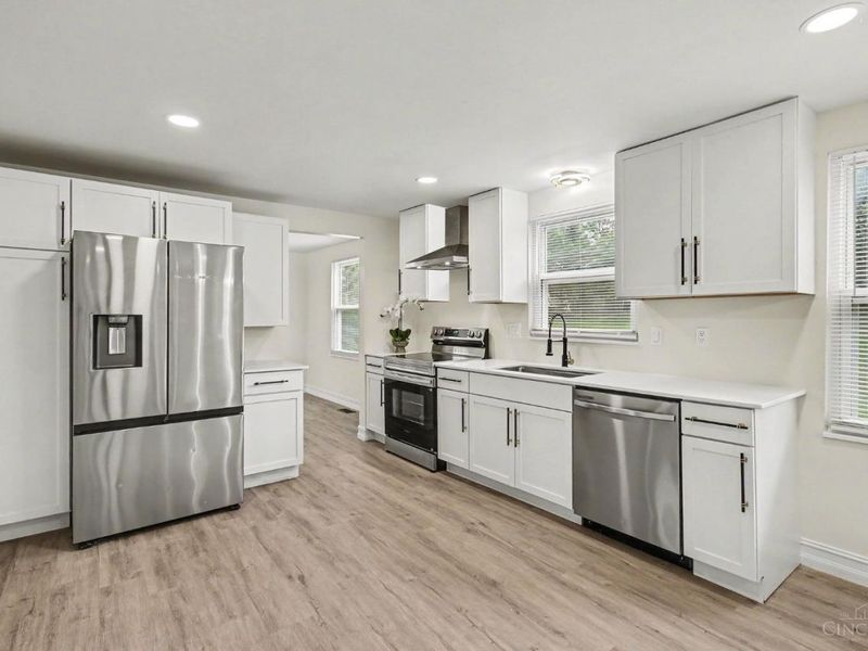 11273 Leander Court, Forest Park, OH 45240 Photo 10
