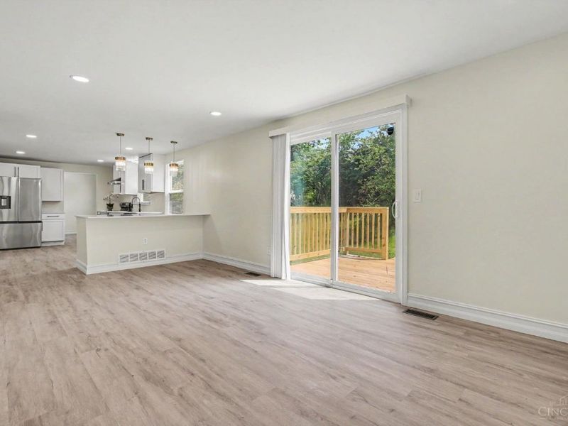 11273 Leander Court, Forest Park, OH 45240 Photo 11