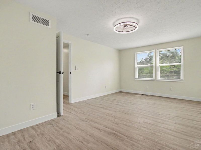 11273 Leander Court, Forest Park, OH 45240 Photo 15