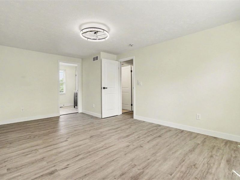 11273 Leander Court, Forest Park, OH 45240 Photo 17
