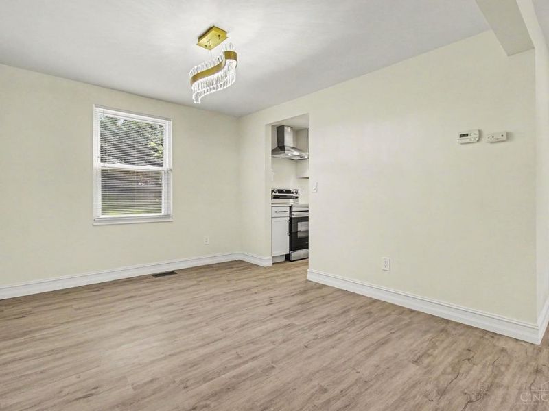 11273 Leander Court, Forest Park, OH 45240 Photo 8