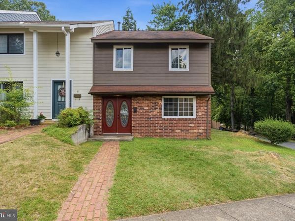 5 WOODLAKE DRIVE , CHARLOTTESVILLE, VA 22901
