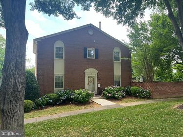 4360 GREENBERRY LANE , ANNANDALE, VA 22003