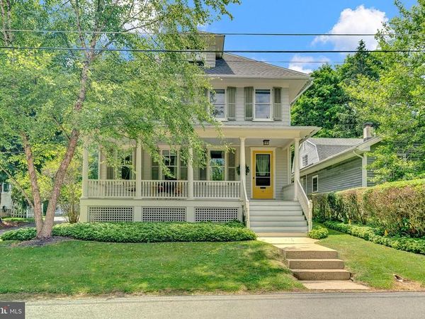 14 BURTON AVENUE, HOPEWELL, NJ 08525