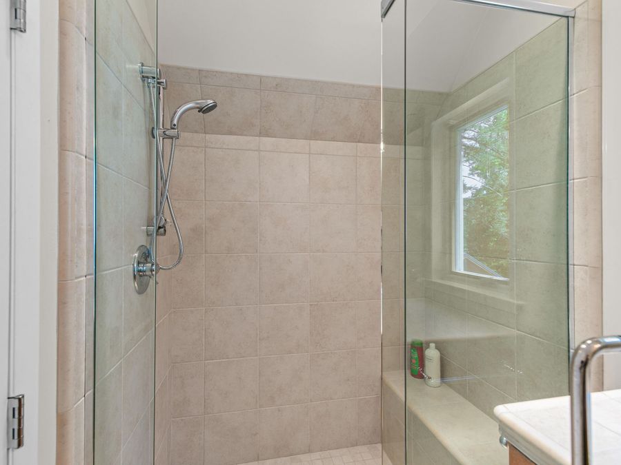 Property Image 101
