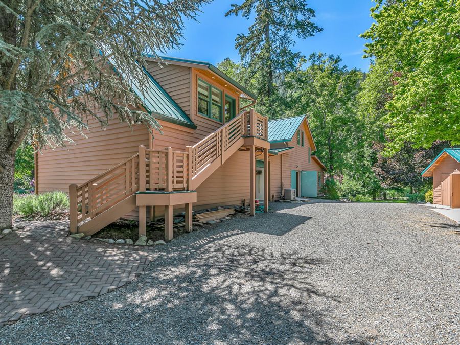 Property Image 96