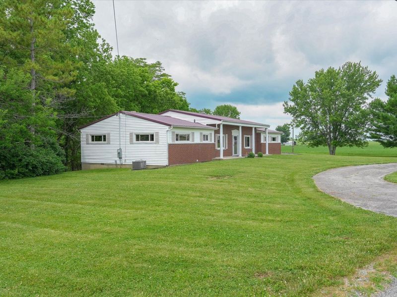 5128 Locust Grove Road SE, Washington Court House, OH 43160 Photo 4