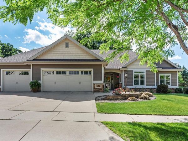 19 Savannah Parkway, Deerfield, WI 53531