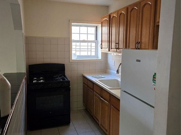 1153 Commonwealth Avenue , Unit 2, Bronx, NY 10472