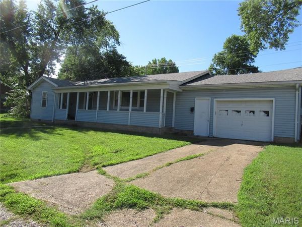 403 Marvin Street , Cuba, MO 65453