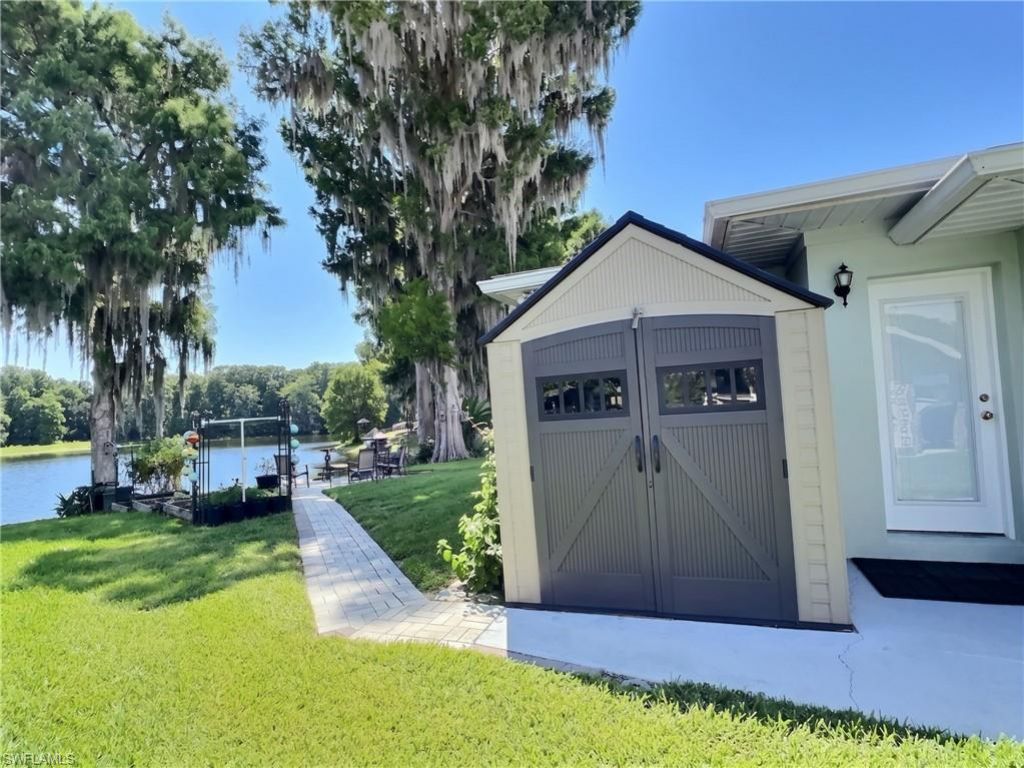 1745 S Paradise Pt , Inverness, FL 34450 Photo