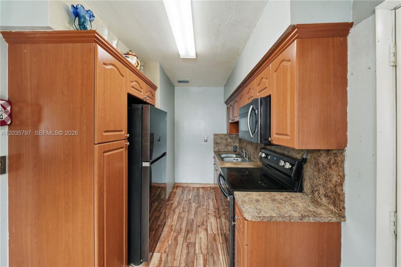 16420 NW 18th Pl , Miami Gardens, FL 33054 Photo