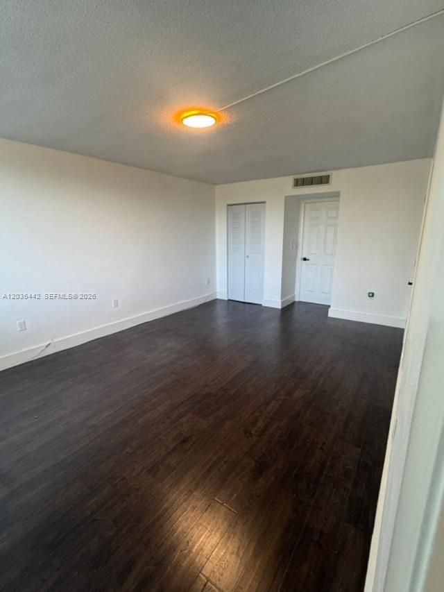 1101 NE 191st St , Unit H401, Miami, FL 33179 Photo