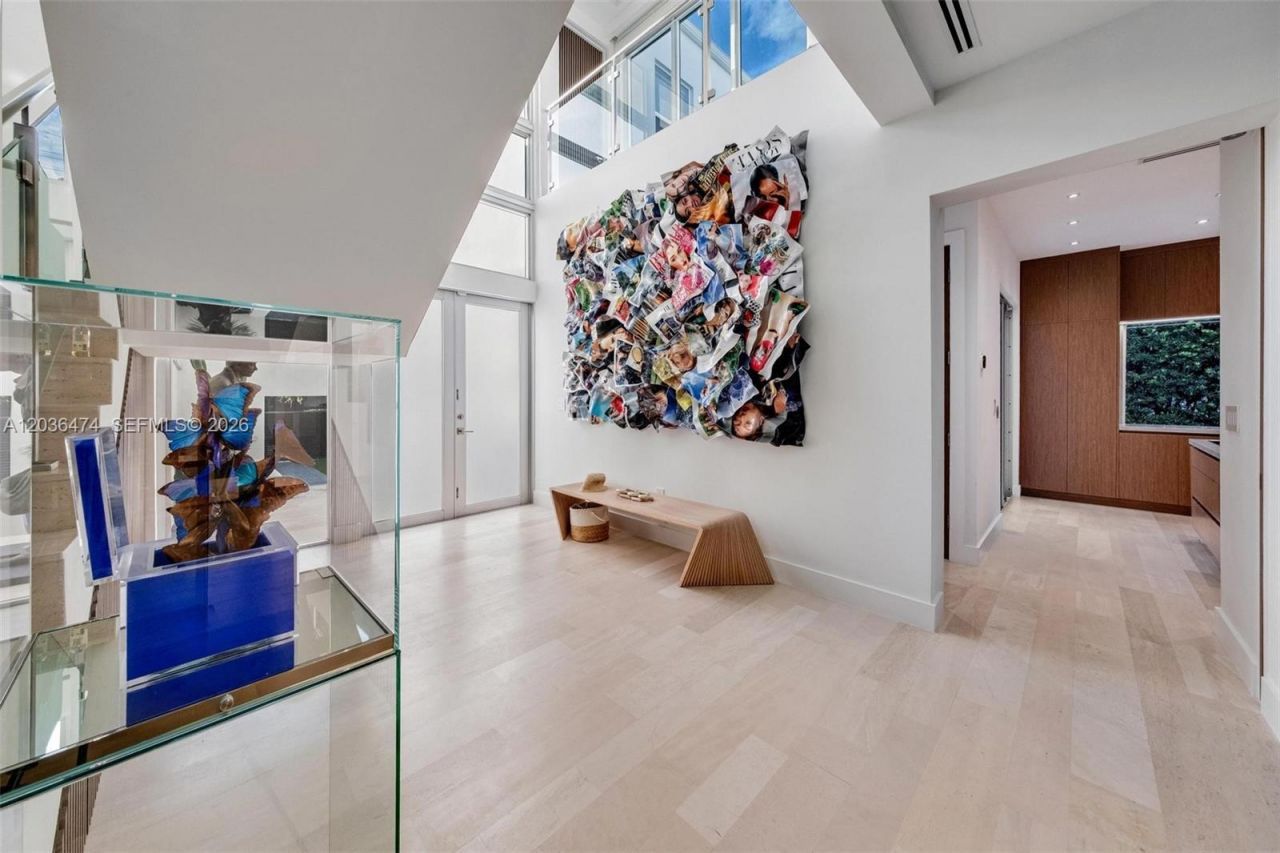 470 S Shore Dr, Miami Beach, FL 33141 Photo