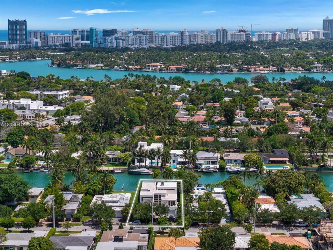 470 S Shore Dr, Miami Beach, FL 33141 Photo