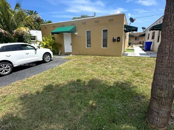 1670 Harding St , Unit A, Hollywood, FL 33020