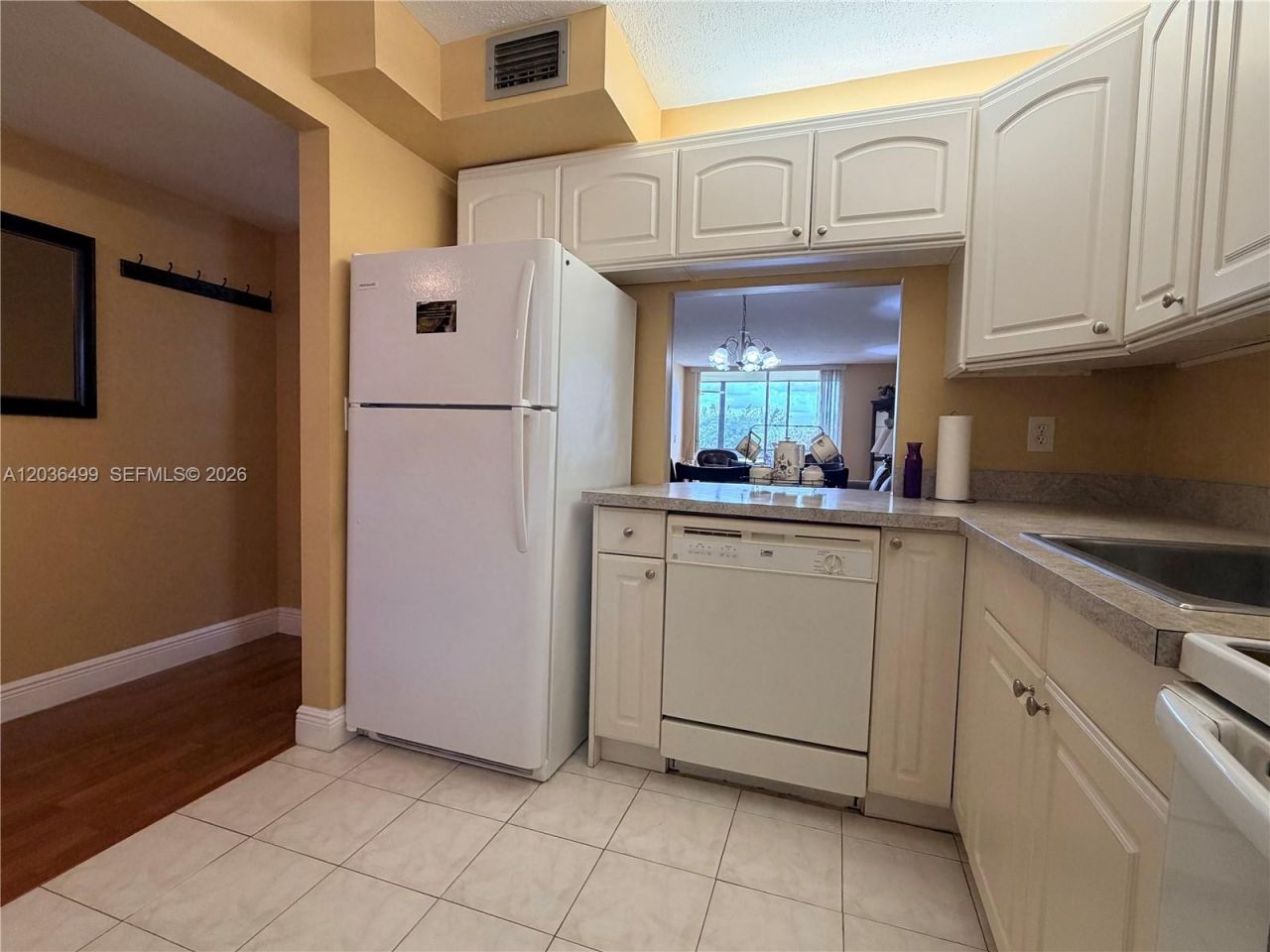 3241 Holiday Springs Blvd, Unit 204, Margate, FL 33063 Photo
