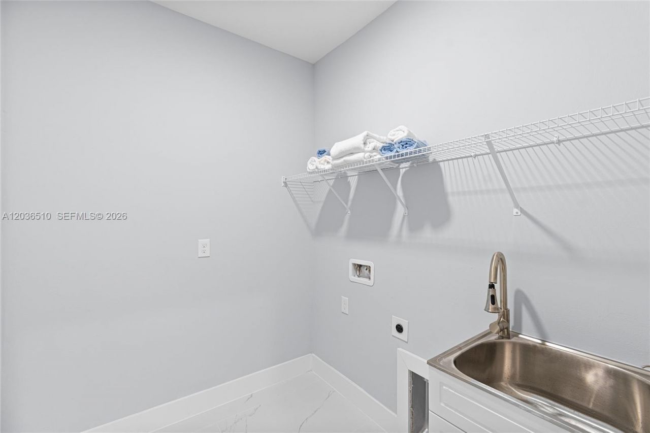 804 Curtis Ave N , Lehigh Acres, FL 33971 Photo