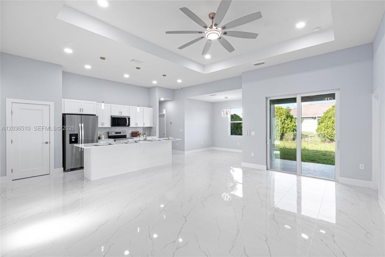 804 Curtis Ave N , Lehigh Acres, FL 33971 Photo